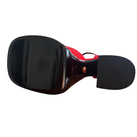 ❗️SOLD❗️NWT VERSACE AEVITAS D’ORSAY CRYSTAL AND MEDUSA CHARM SATIN PUMPS BOX - Picture 7 of 12